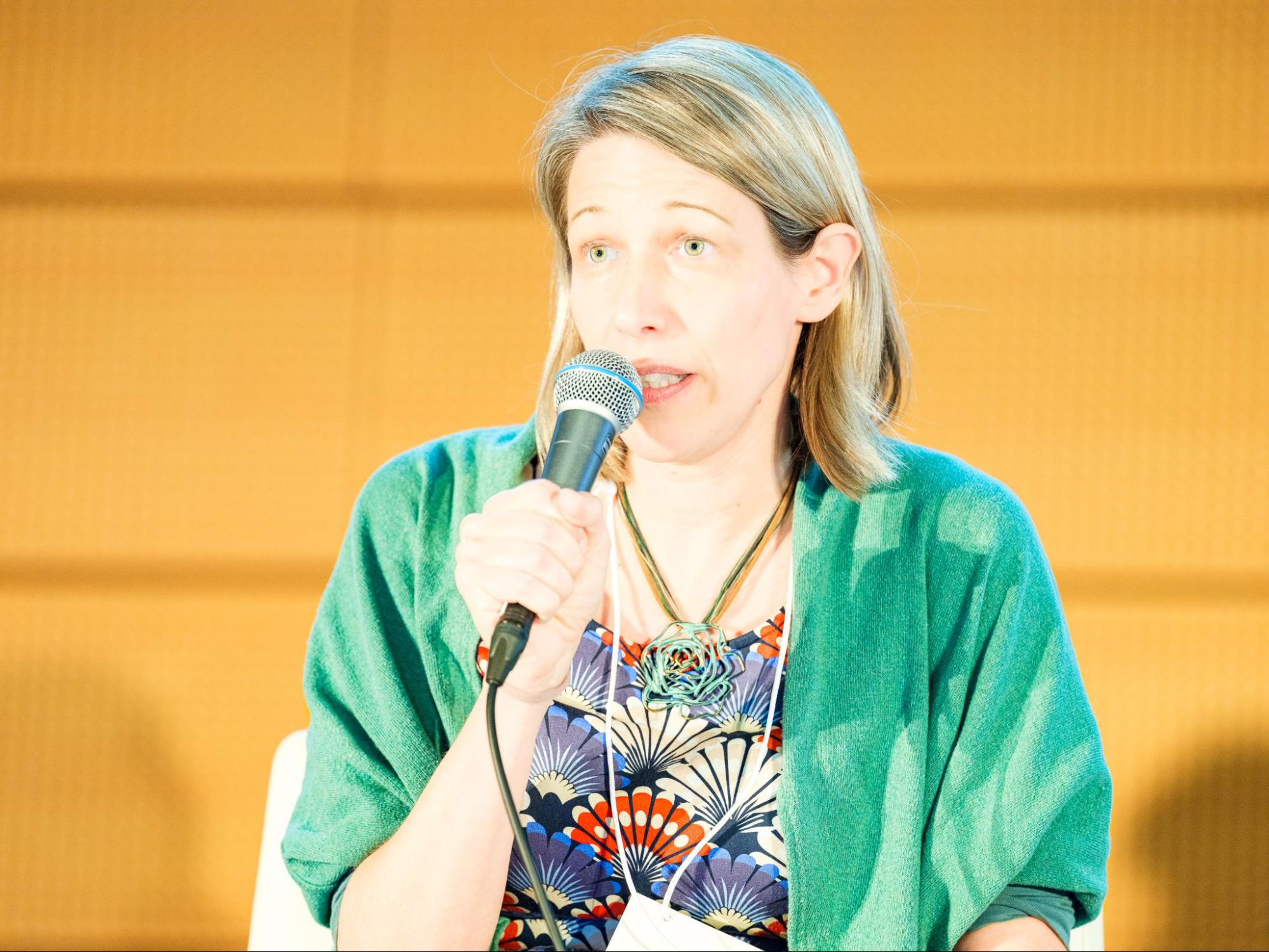 日本での取り組み拡大に期待を寄せ、協働の重要性を呼びかけるASCのバーバラ・ユンカーさん 