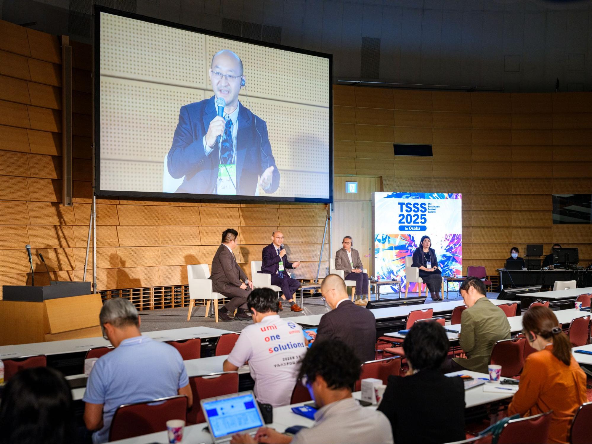 QMSCのソンリン・ワンさんが、中国の水産サステナビリティの取り組みを紹介 