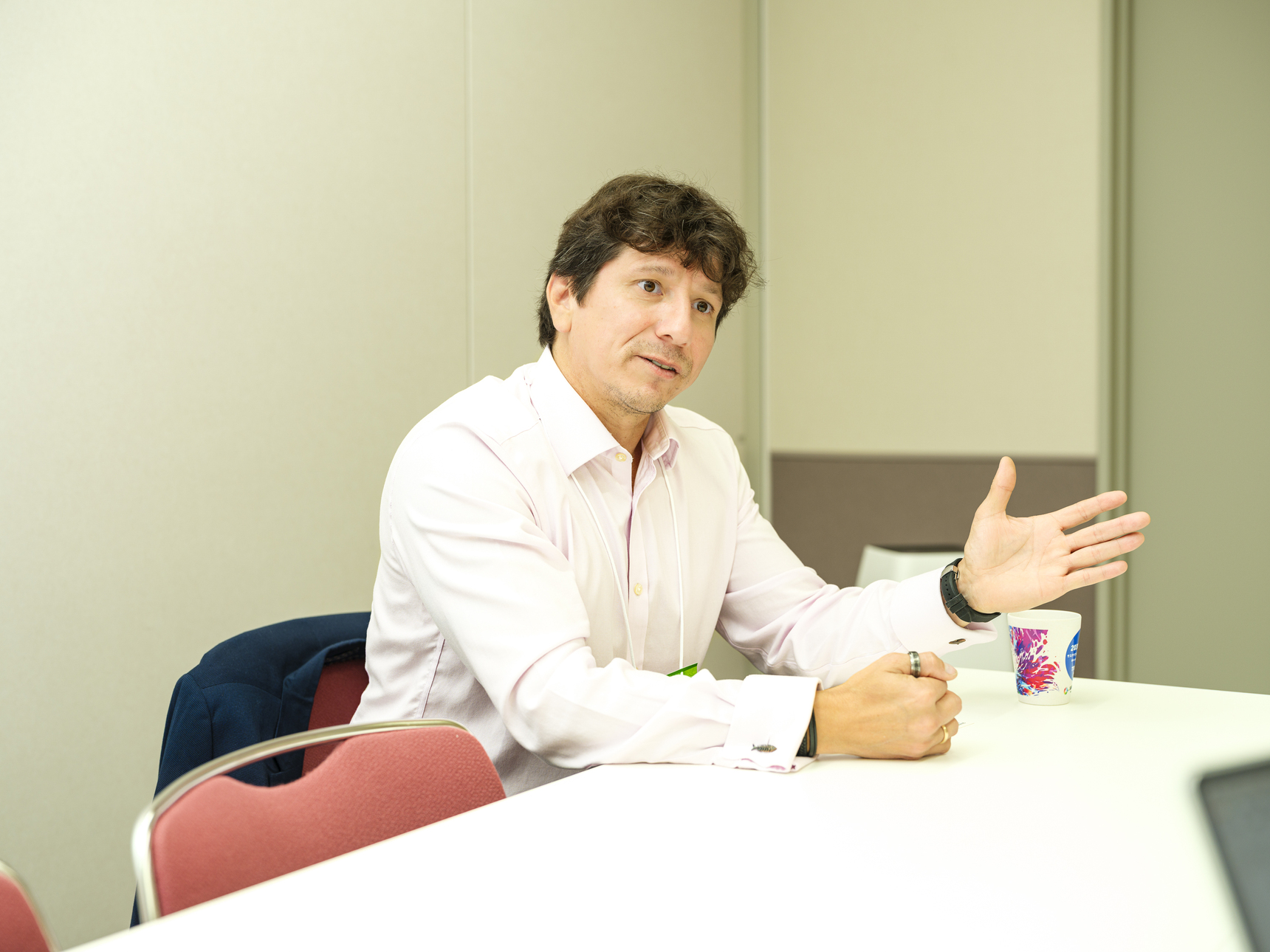 2025年10月、サステナブルシーフード・サミット in 大阪（TSSS2025）に 参加するため来日中のアルドンさんに大阪でインタビュー。 